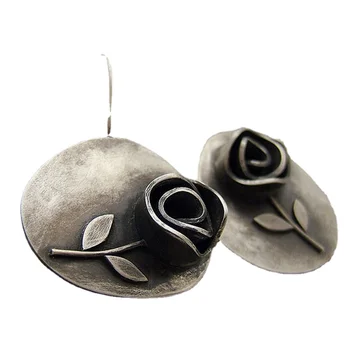 Асимметричные серьги-розы из листового металла Austyn, винтажные ювелирные изделия, серьги-крючки с гравировкой серебряного цвета, корейская мода